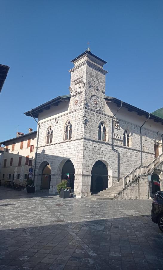Affittacamere La Loggia Venzone Exteriér fotografie